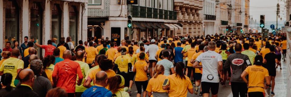 Wie sollten Unternehmen die Digitale Transformation angehen? Die einzelnen Etappen dieses digitalen Marathons beschreiben wir in dieser vierteiligen Artikelserie. Wie sollten Unternehmen die Digitale Transformation angehen? Die einzelnen Etappen dieses digitalen Marathons beschreiben wir in dieser vierteiligen Artikelserie.