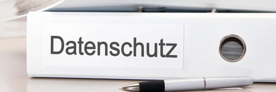 Wer in die Verbesserung seiner Datenschutz-Prozesse investiert, profitiert von konkreten Geschäftsvorteilen. Wer in die Verbesserung seiner Datenschutz-Prozesse investiert, profitiert von konkreten Geschäftsvorteilen.