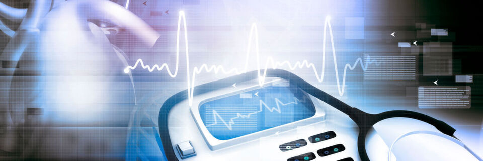 Moderne Medizingeräte sind in der Regel softwaregetrieben.Sobald ein Versagen der Software oder des Medizingerätes zu Schäden für den Patienten oder das medizinische Personal führen kann, sind für alle Phasen des Software Development Lifecycles (SDLC) strenge Regeln einzuhalten. Moderne Medizingeräte sind in der Regel softwaregetrieben.Sobald ein Versagen der Software oder des Medizingerätes zu Schäden für den Patienten oder das medizinische Personal führen kann, sind für alle Phasen des Software Development Lifecycles (SDLC) strenge Regeln einzuhalten.
