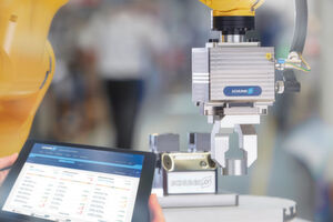 Smarte Greifer von Schunk vermessen, identifizieren und überwachen schon jetzt in Echtzeit gegriffene Bauteile und den laufenden Produktionsprozess. Smarte Greifer von Schunk vermessen, identifizieren und überwachen schon jetzt in Echtzeit gegriffene Bauteile und den laufenden Produktionsprozess.
