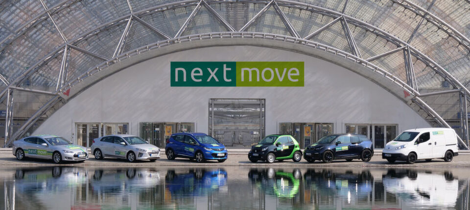Mittlerweile zählt die Flotte 350 Fahrzeuge vom elektrischen Up bis zum Tesla Model X. Jede Woche wächst der Fuhrpark um zwei bis drei Autos. Mittlerweile zählt die Flotte 350 Fahrzeuge vom elektrischen Up bis zum Tesla Model X. Jede Woche wächst der Fuhrpark um zwei bis drei Autos.