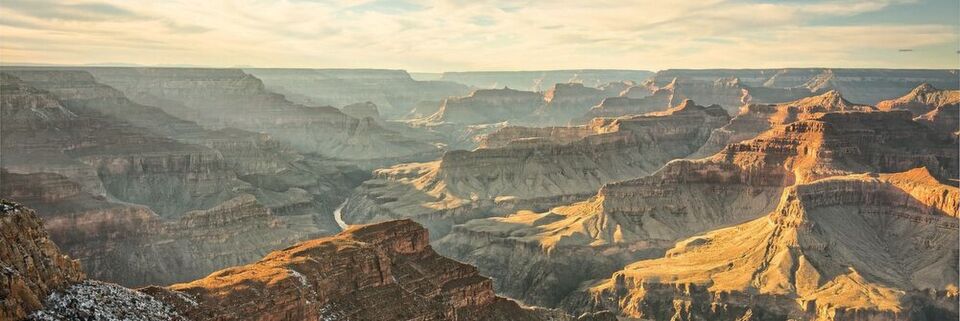 Fundstätte fossiler Fette: In Gesteinsproben aus dem Grand Canyon fanden Max-Planck-Forscher 635 Millionen Jahre alte Moleküle, die höchstwahrscheinlich von räuberischem Plankton stammen. Fundstätte fossiler Fette: In Gesteinsproben aus dem Grand Canyon fanden Max-Planck-Forscher 635 Millionen Jahre alte Moleküle, die höchstwahrscheinlich von räuberischem Plankton stammen.