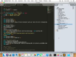 Sublimes Oberfläche lässt sich granular anpassen, hier beispielsweise mit separatem Dateibrowser. Sublimes Oberfläche lässt sich granular anpassen, hier beispielsweise mit separatem Dateibrowser.