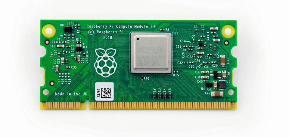 Raspberry Pi Compute Module 3+: Vorderseite mit SoC BCM2837B0. Raspberry Pi Compute Module 3+: Vorderseite mit SoC BCM2837B0.