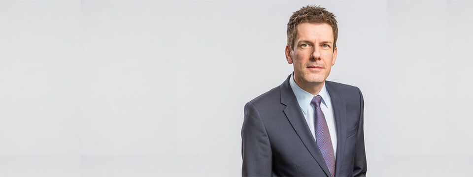 Dieter Stehle, General Manager Lenovo Data Center Group Deutschland: „Andere Anbieter sprechen von Hardware-as-a-Service, aber in Wahrheit handelt es sich dabei meistens doch nur um modifizierte Leasing-Konstruktionen.“ Dieter Stehle, General Manager Lenovo Data Center Group Deutschland: „Andere Anbieter sprechen von Hardware-as-a-Service, aber in Wahrheit handelt es sich dabei meistens doch nur um modifizierte Leasing-Konstruktionen.“