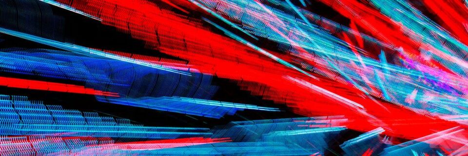 Gerade im industriellen Umfeld müssen Daten in Echtzeit und mit extrem geringen Latenzzeiten verarbeitet werden können. Gerade im industriellen Umfeld müssen Daten in Echtzeit und mit extrem geringen Latenzzeiten verarbeitet werden können.