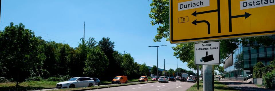 Wie sich autonomes Fahren auf Verkehrsfluss und -nachfrage auswirkt, untersucht das KIT im Projekt bwirkt. Wie sich autonomes Fahren auf Verkehrsfluss und -nachfrage auswirkt, untersucht das KIT im Projekt bwirkt.