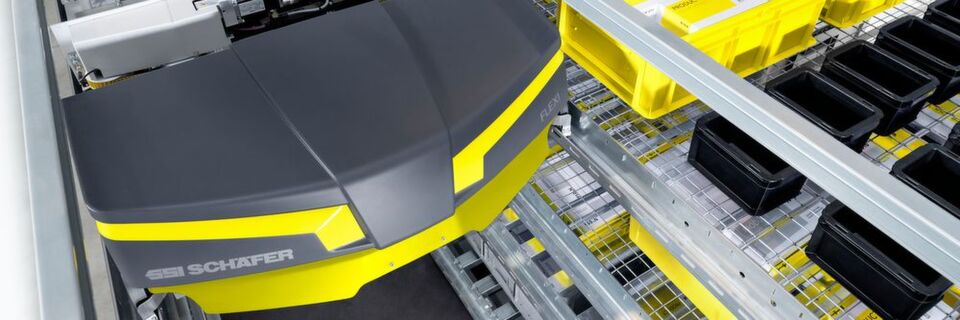Das SSI Flexi ist dank des intelligenten Energiekonzepts mit Superkondensatoren insbesondere für die hochdynamische Lagerung tiefgekühlter KLT geeignet. Das SSI Flexi ist dank des intelligenten Energiekonzepts mit Superkondensatoren insbesondere für die hochdynamische Lagerung tiefgekühlter KLT geeignet.