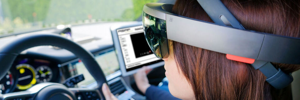 Eine neue Software ermöglicht es, Head-up-Displays noch im Entwicklungsstadium zu testen. Eine neue Software ermöglicht es, Head-up-Displays noch im Entwicklungsstadium zu testen.
