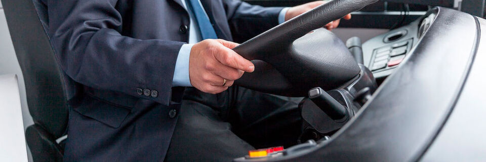 Die Anzahl der Busfahrer in Wuppertal ist knapp, jedoch sind die Einstellungsprozesse langatmig. Die Anzahl der Busfahrer in Wuppertal ist knapp, jedoch sind die Einstellungsprozesse langatmig.