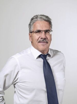 « Le groupe Nivalis est né d'un capital familial et d'entreprises prospères dans les domaines de l'automatisation industrielle et de l'équipement solaire. Notre culture entrepreneuriale et notre approche pratique maximisent les chances de succès dans les nouvelles entreprises.» Christophe Fragnière, président du Nivalis Group. « Le groupe Nivalis est né d'un capital familial et d'entreprises prospères dans les domaines de l'automatisation industrielle et de l'équipement solaire. Notre culture entrepreneuriale et notre approche pratique maximisent les chances de succès dans les nouvelles entreprises.» Christophe Fragnière, président du Nivalis Group.