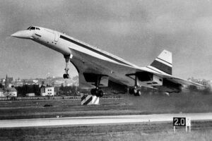 2. März 1969: Die Concorde 001, der erste Prototyp eines Überschall-Passagierflugzeuges, startet in Toulouse zu ihrem Jungfernflug. 2. März 1969: Die Concorde 001, der erste Prototyp eines Überschall-Passagierflugzeuges, startet in Toulouse zu ihrem Jungfernflug.