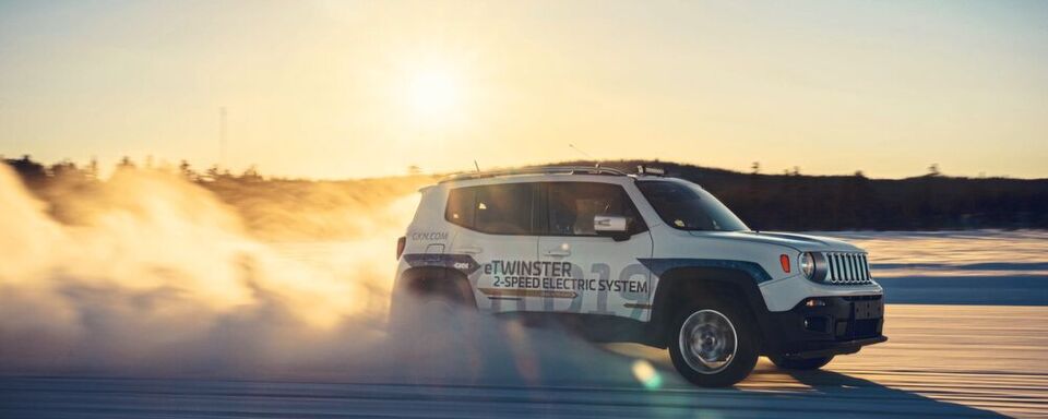 Der Versuchsträger „GTD19“ auf Basis eines Jeep Renegade bei Wintertests in Nord-Schweden. Der Versuchsträger „GTD19“ auf Basis eines Jeep Renegade bei Wintertests in Nord-Schweden.
