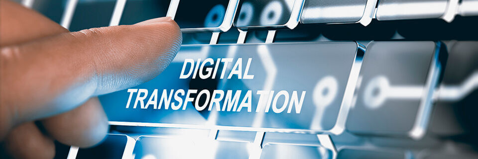 Branchenübergreifende Herausforderungen für Unternehmen: digitale Transformation. Branchenübergreifende Herausforderungen für Unternehmen: digitale Transformation.