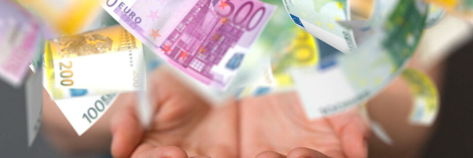 Deutsche Arbeitnehmer ziehen Geld dem Glück vor. Deutsche Arbeitnehmer ziehen Geld dem Glück vor.