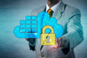Sichere Virtualisierung verschiedener Anwendungen auf einer Hardwareplattform: Der Artikel basiert auf den Ergebnissen eines gemeinsamen Vorentwicklungsprojektes von Volkswagen, OpenSynergy und INCHRON. Echtzeitverhalten und die Wirkketten werden modelliert, simuliert und anhand von Messungen verfeinert und überprüft. Die Ergebnisse ermöglichen es, Handlungsempfehlungen (best practises) für den Einsatz eines Hypervisors in Domainsteuergeräten zu formulieren. Sichere Virtualisierung verschiedener Anwendungen auf einer Hardwareplattform: Der Artikel basiert auf den Ergebnissen eines gemeinsamen Vorentwicklungsprojektes von Volkswagen, OpenSynergy und INCHRON. Echtzeitverhalten und die Wirkketten werden modelliert, simuliert und anhand von Messungen verfeinert und überprüft. Die Ergebnisse ermöglichen es, Handlungsempfehlungen (best practises) für den Einsatz eines Hypervisors in Domainsteuergeräten zu formulieren.