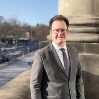 Tankred Schipanski ist davon überzeugt, dass die Politik die Rahmenbedingungen der digitalen Souveränität im Sinne der Bürger definieren muss Tankred Schipanski ist davon überzeugt, dass die Politik die Rahmenbedingungen der digitalen Souveränität im Sinne der Bürger definieren muss