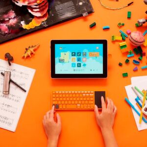 Kindgerecht: Kano OS richtet sich an Kinder im Alter zwischen 6 und 14 Jahren und soll auf einfache, verspielte Weise an den Umgang mit Computersystemen heranführen. Kindgerecht: Kano OS richtet sich an Kinder im Alter zwischen 6 und 14 Jahren und soll auf einfache, verspielte Weise an den Umgang mit Computersystemen heranführen.