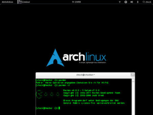 Arch Linux mit GNOME 3.2: Die flexible Linuxvariante ist sehr ressourcensparend, erfordert aber mindestens fortgeschrittene Kenntnisse. Arch Linux mit GNOME 3.2: Die flexible Linuxvariante ist sehr ressourcensparend, erfordert aber mindestens fortgeschrittene Kenntnisse.