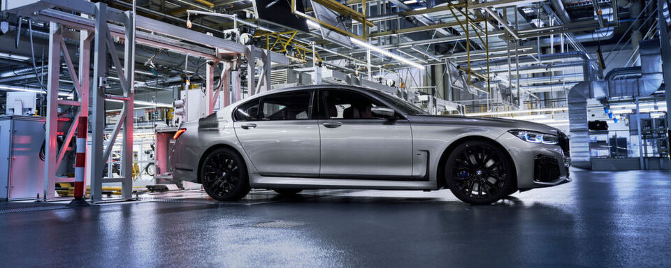 In Dingolfing hat die Produktion des neuen BMW 7er begonnen. In Dingolfing hat die Produktion des neuen BMW 7er begonnen.