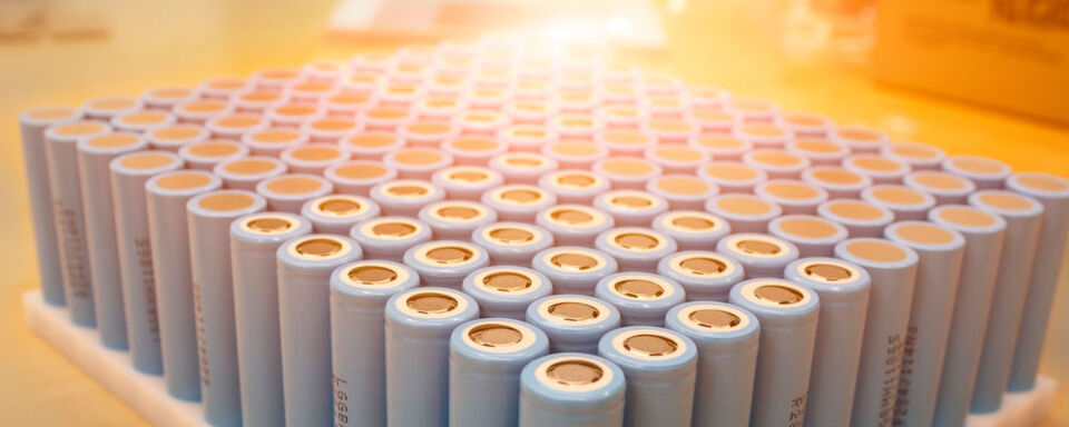 Eine neue E-Auto-Batterie von Ecovolta soll helfen, Brände zu vermeiden. Eine neue E-Auto-Batterie von Ecovolta soll helfen, Brände zu vermeiden.