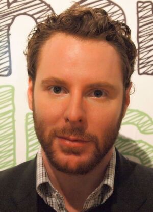 Aufnahme von Sean Parker aus dem Jahr 2011. Der Co-Entwickler von Napster blieb den wichtigen Entwicklungen des Internets nahe verbunden: Er war einer der ersten Investoren des sozialen Netzwerks Facebook und war maßgeblich an der Namensgebung der Plattform beteiligt. Aufnahme von Sean Parker aus dem Jahr 2011. Der Co-Entwickler von Napster blieb den wichtigen Entwicklungen des Internets nahe verbunden: Er war einer der ersten Investoren des sozialen Netzwerks Facebook und war maßgeblich an der Namensgebung der Plattform beteiligt.
