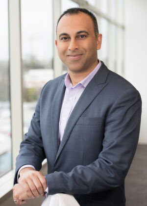 Navin Shenoy ist Executive Vice President und General Manager der Data Center Group bei der Intel Corporation. Navin Shenoy ist Executive Vice President und General Manager der Data Center Group bei der Intel Corporation.