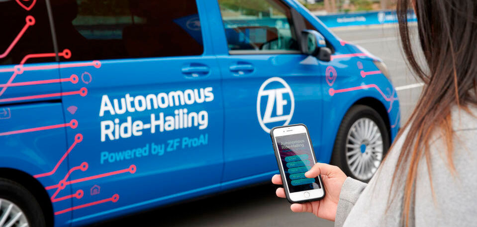 Autonome Fahrzeuge sieht ZF zuerst im Bereich der Nutzfahrzeuge und sogenannter People Moover im Einsatz. Autonome Fahrzeuge sieht ZF zuerst im Bereich der Nutzfahrzeuge und sogenannter People Moover im Einsatz.