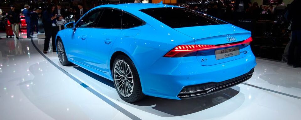 Audi will mit eine Elektro-Offensive – hier ist der Audi A7 Plug-in-Hybrid zu sehen – die Kurve kriegen. Audi will mit eine Elektro-Offensive – hier ist der Audi A7 Plug-in-Hybrid zu sehen – die Kurve kriegen.