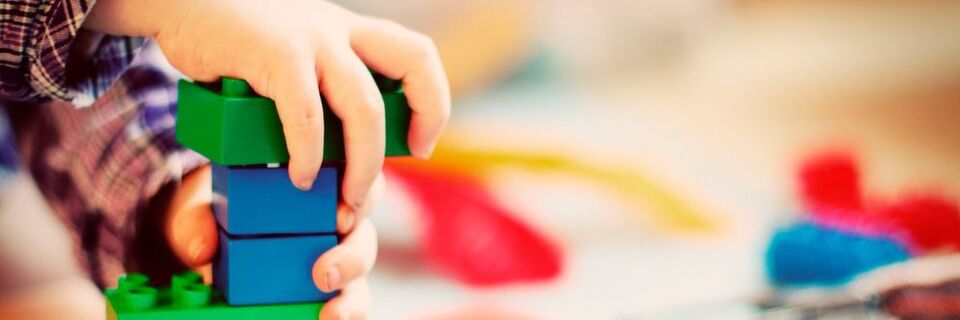 Das Zusammenbasteln kleiner Apps und einfacher Desktop-Anwendungen ist mit Low-Code-Plattformen nahezu ein Kinderspiel. Das Zusammenbasteln kleiner Apps und einfacher Desktop-Anwendungen ist mit Low-Code-Plattformen nahezu ein Kinderspiel.