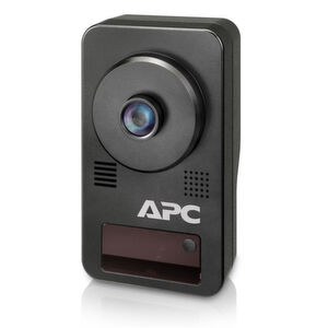 Das hochauflösende Kamerasystem „Netbotz Camera Pod 165" arbeitet auch in lichtschwachen Umgebungen. Das hochauflösende Kamerasystem „Netbotz Camera Pod 165" arbeitet auch in lichtschwachen Umgebungen.