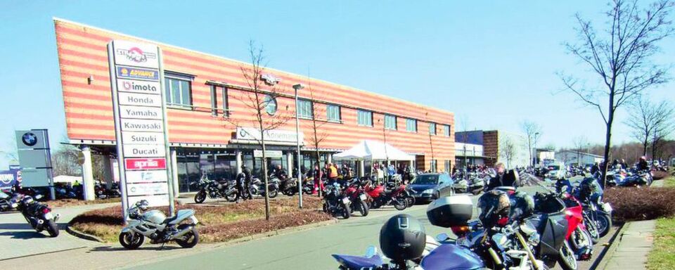Ein Bild aus besseren Tagen: Das Inventar der insolventen Firma ZTK Erlebniswelt Motorrad in Schneverdingen wird in dieser Woche meistbietend versteigert. Ein Bild aus besseren Tagen: Das Inventar der insolventen Firma ZTK Erlebniswelt Motorrad in Schneverdingen wird in dieser Woche meistbietend versteigert.