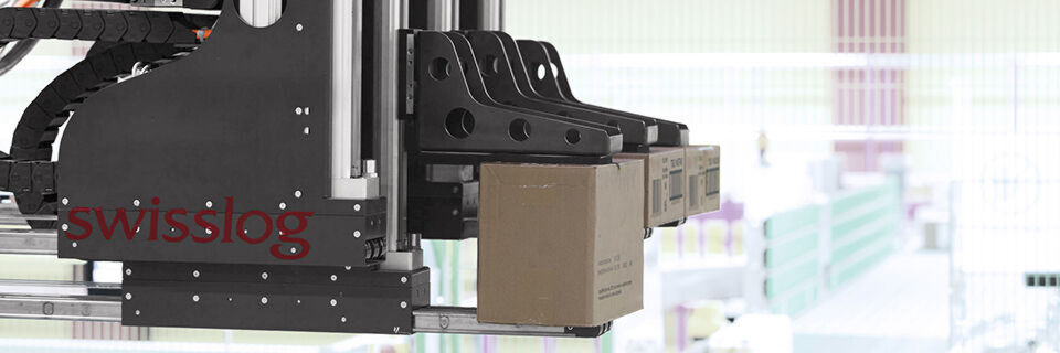 Durch den modularen Aufbau ist es möglich, das Gesamtsystem zu skalieren und weitere Roboterzellen zum Gesamtsystem hinzuzufügen. Durch den modularen Aufbau ist es möglich, das Gesamtsystem zu skalieren und weitere Roboterzellen zum Gesamtsystem hinzuzufügen.