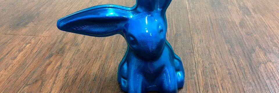 Ein Verpackungsspezialist aus der Schweiz setzt auf 3D-Technologie, um Schokohasen effektiv zu verpacken. Ein Verpackungsspezialist aus der Schweiz setzt auf 3D-Technologie, um Schokohasen effektiv zu verpacken.
