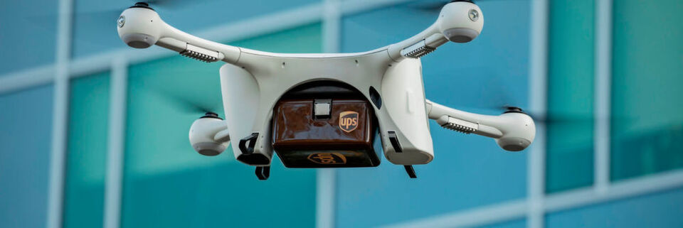 UPS kooperiert mti dem Drohnenhersteller Matternet für den Transport medizinischer Proben für einen Klinikkomplex in der US-amerikanischen Metropolregion Raleigh (North Carolina). UPS kooperiert mti dem Drohnenhersteller Matternet für den Transport medizinischer Proben für einen Klinikkomplex in der US-amerikanischen Metropolregion Raleigh (North Carolina).