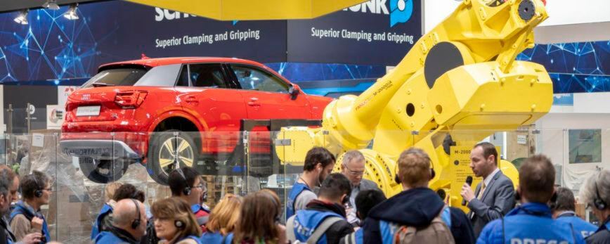 Heute (1. April) ist die diesjährige Hannover Messe gestartet. Unternehmen zeigen allerhand Neuheiten, um die Produkton günstiger und flexibler zu gestalten. Heute (1. April) ist die diesjährige Hannover Messe gestartet. Unternehmen zeigen allerhand Neuheiten, um die Produkton günstiger und flexibler zu gestalten.