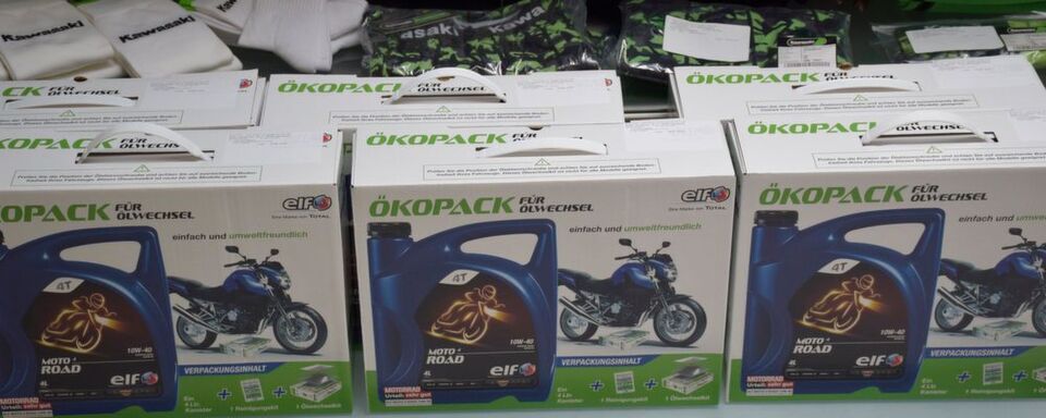 Der Kawasaki-Händler Herold in Nürnberg hat das Elf Öko-Pack im Programm. Der Kawasaki-Händler Herold in Nürnberg hat das Elf Öko-Pack im Programm.