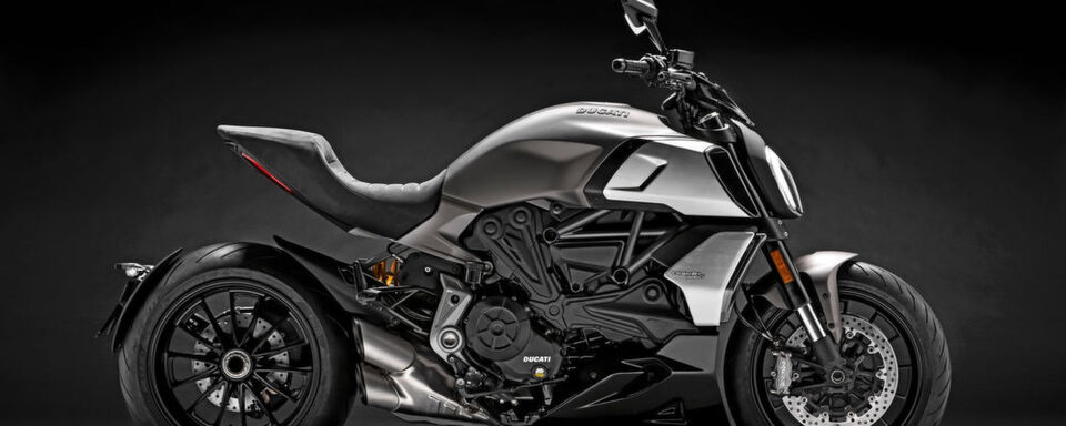 Die zweite Generation der Diavel ist ein Hingucker. Die zweite Generation der Diavel ist ein Hingucker.