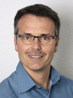 Erich Nussbaumer: „Materialhandling gehört bei der Planung von Pharmaanlagen von Anfang an mit dazu, erst dann kann man für den Kunden die höchste Prozesssicherheit erzielen.“ Erich Nussbaumer: „Materialhandling gehört bei der Planung von Pharmaanlagen von Anfang an mit dazu, erst dann kann man für den Kunden die höchste Prozesssicherheit erzielen.“