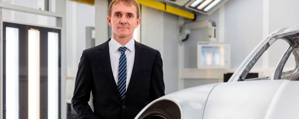 Laut Markus Kreutel, Gesellschafter von Porsche bei Smart Press Shop, wird das neue Presswerk in Halle „optimal“ auf die Anforderungen von Porsche und anderen OEMs abgestimmt sein. Laut Markus Kreutel, Gesellschafter von Porsche bei Smart Press Shop, wird das neue Presswerk in Halle „optimal“ auf die Anforderungen von Porsche und anderen OEMs abgestimmt sein.