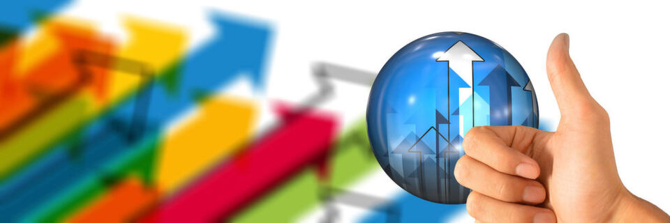 Informationssicherheit ist heute für den Erfolg eines Unternehmens unerlässlich. Auf welche Methoden setzen dabei IT-Dienstleister zum Schutz ihrer Systeme und der ihrer Kunden? Informationssicherheit ist heute für den Erfolg eines Unternehmens unerlässlich. Auf welche Methoden setzen dabei IT-Dienstleister zum Schutz ihrer Systeme und der ihrer Kunden?