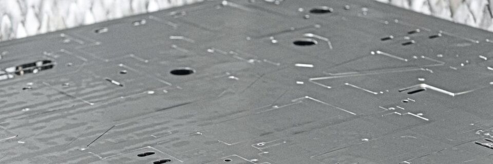 Perfektes Schneidergebnis mit Tilt Prevention. Perfektes Schneidergebnis mit Tilt Prevention.