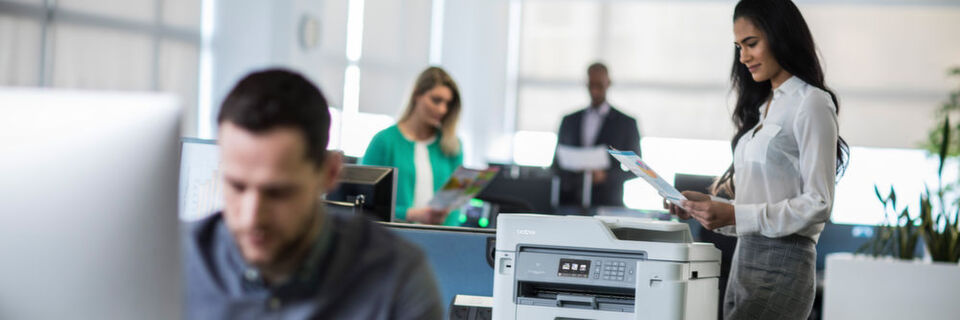 Brother bringt 2019 keine neue Hardware, sondern baut das Services- und Lösungsgeschäft aus. Davon sollen auch die Partner profitieren. Brother bringt 2019 keine neue Hardware, sondern baut das Services- und Lösungsgeschäft aus. Davon sollen auch die Partner profitieren.