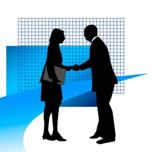 Vier Unternehmen tauschen ihre Führungsspitze aus. Vier Unternehmen tauschen ihre Führungsspitze aus.