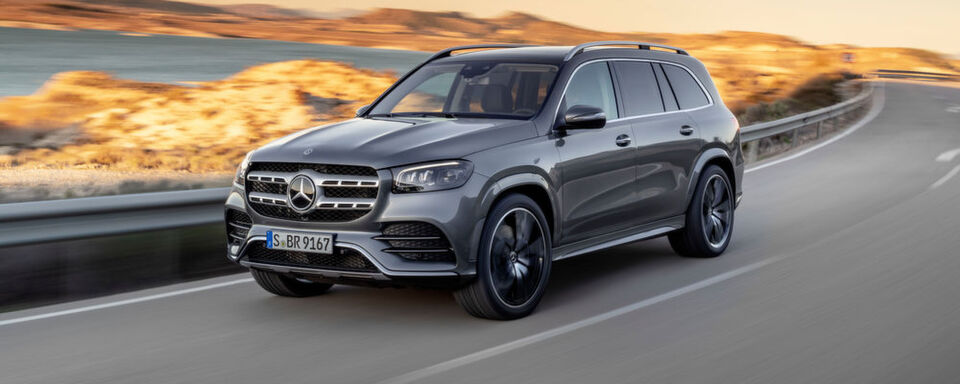 Mercedes hat sein Luxus-SUV GLS überarbeitet und das Dickschiff noch ein bisschen größer gemacht. Mercedes hat sein Luxus-SUV GLS überarbeitet und das Dickschiff noch ein bisschen größer gemacht.