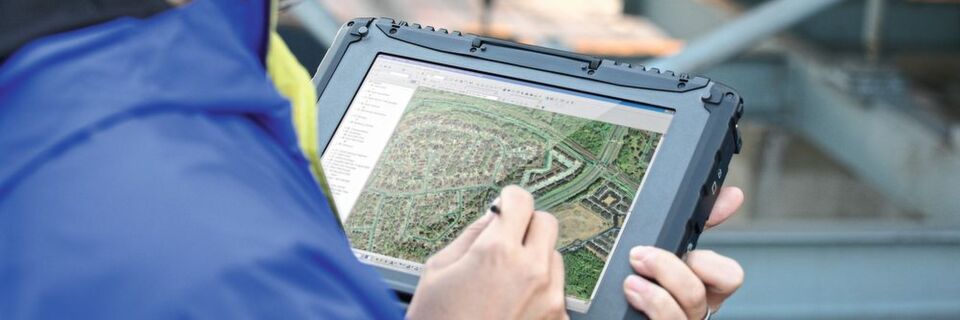 Robuste Computerlösungen sichern effiziente und zuverlässige Anwendungen in der Industrie. Robuste Computerlösungen sichern effiziente und zuverlässige Anwendungen in der Industrie.