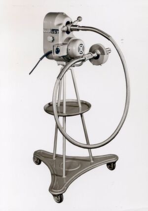 Die biegsame Welle stand am Anfang der Unternehmensgeschichte. Durch motorisierte Lösungen (das Bild zeigt die „Trumpf Universalmaschine, TUM 1100“) wurden für dieses Produkt völlig neue Märkte erschlossen. Die biegsame Welle stand am Anfang der Unternehmensgeschichte. Durch motorisierte Lösungen (das Bild zeigt die „Trumpf Universalmaschine, TUM 1100“) wurden für dieses Produkt völlig neue Märkte erschlossen.