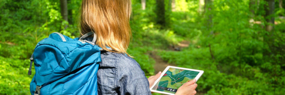 Die Digitalisierung macht auch vor Wanderrouten nicht Halt: diese Dinge gilt es zu beachten. Die Digitalisierung macht auch vor Wanderrouten nicht Halt: diese Dinge gilt es zu beachten.