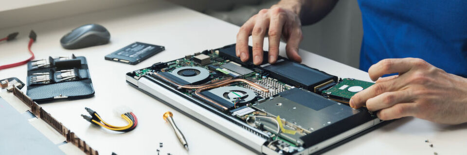 Manche Elektronikgeräte lassen sich nicht einmal mehr öffnen – eine Reparatur wird damit fast unmöglich. Manche Elektronikgeräte lassen sich nicht einmal mehr öffnen – eine Reparatur wird damit fast unmöglich.