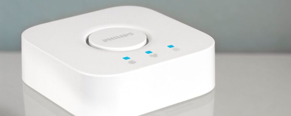 Über die Philips Hue Bridge lassen sich mittlerweile allerhand Smart-Home-Funktionen erdenken und umsetzen. Über die Philips Hue Bridge lassen sich mittlerweile allerhand Smart-Home-Funktionen erdenken und umsetzen.